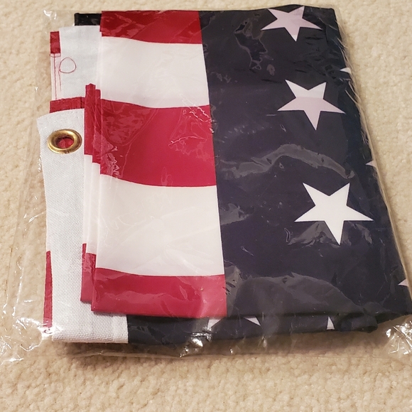 Weather Resistant American Flag Full Size 3x5 and Still In Factory Packaging - Picture 2 of 14